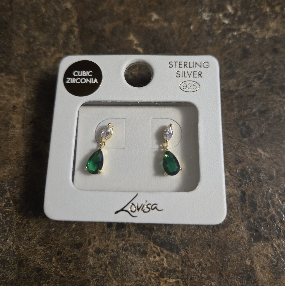 Lovisa NWT Cibic Zirconia Green Mini Drop Dangle Earring - Picture 1 of 2